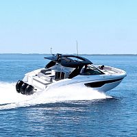 Outboard express cruiser 38 GLS OBtriple-engineopendual-console