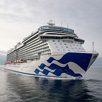 Cruise ship DISCOVERY PRINCESS