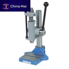 Manual press PP4HRassemblybench-topwith lever control