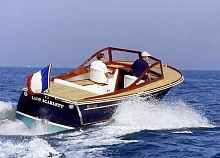 Inboard day cruiser LADY SCARLETTopenwooden8-person max.