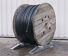 Aluminum rail skate wheel