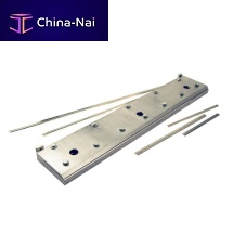 Mechanical clamping device
