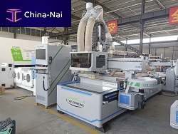 Panel making machine pipeautomaticfor the wood industry
