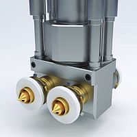 Multi-cavity hot runner system Ultra SideGate