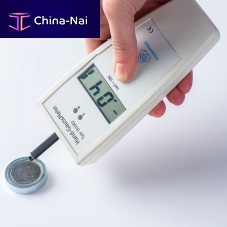 Hand-held gaussmeter digital