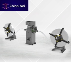 Automatic punching machine YCL-Mhydraulicservo-drivenfor roller shutter profiles