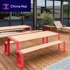 Contemporary picnic table Forzienthermo-lacquered steelsolid woodsteel base