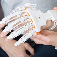 Hand mobility rehabilitation system computer-assisted