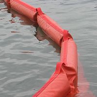Pollution control boom floatinghangingsheltered waters