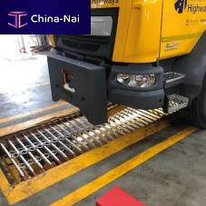 Work platform PitProtectmobilefor construction sitefor trucks