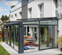 Aluminum conservatory PentaPVCwith sliding door