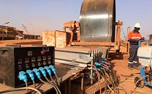 Hydraulic press vulcanizingfor production