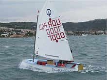 Single-handed sailing dinghy Optimistchildren'sregattaOptimist