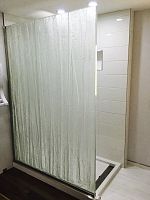 Fixed shower screen swingilluminated
