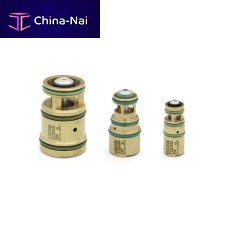 Cartridge valve 8 seriespneumatically-operatedfor oxygencompact