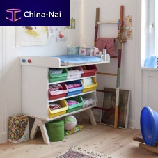 Wooden changing table FAMILLE GARAGEwith post