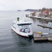Hybrid passenger ferry 27