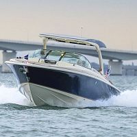 Outboard runabout LAUNCH 31 GTinboardtwin-enginedual-console