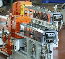 Co-rotating twin-screw extruder MCM