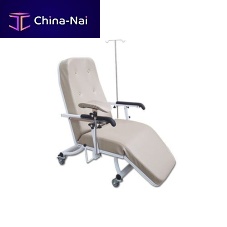 Manual hemodialysis chair HM.2054F3-sectionon castersTrendelenburg