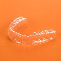 Transparent dental aligner eCligner®