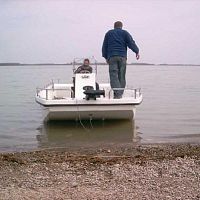 Outboard small boat WOR 600center consolesport-fishing