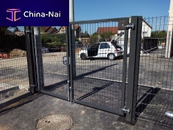 Swing gate PIVOTANT FR-14metalwire meshindustrial