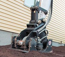 Excavator vibratory plate PCF64