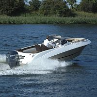 Outboard center console boat 570 side console8-person max.6-person max.