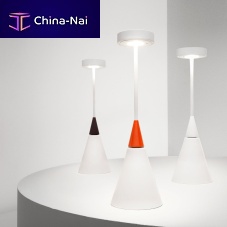 Table lamp FENEXportablebrassiron