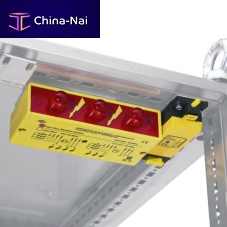 Presence detector three-phase voltagecompact