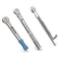 Torque dental implant wrench ratchet