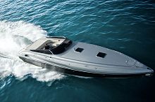 Inboard express cruiser 1501triple-engineopendual-console