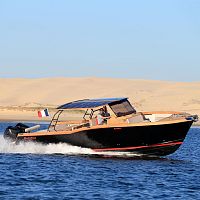 Outboard center console boat PICNIC OPEN 10M HBtwin-enginesportwooden