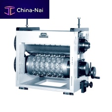 Manual punching machine cutting