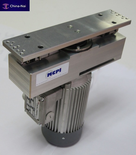 Vibrating feeder Vibrating feeder