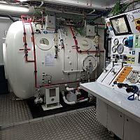 Professional diving decompression chamber IB1 seriestransportable