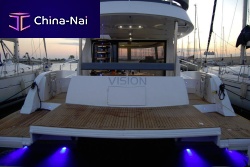 Catamaran express cruiser 43 Special Editioninboarddieselflybridge