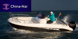 Outboard center console boat 540 SDside consolesportsundeck