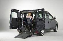 Van wheelchair accessible vehicle rear-entryside-entry