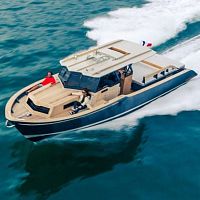 Inboard express cruiser BOTHAMtwin-enginehard-tophigh-speed