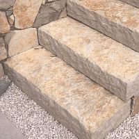 Natural stone step FOULON©high-resistance