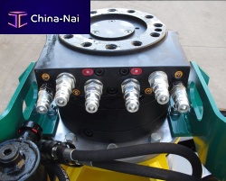 Hydraulic rotator 606