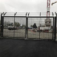 Swing gate metalwith barsrapid action