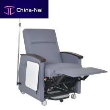 2-section dialysis chair 600045on castersfixedwith footrest