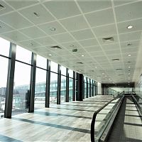 Metal suspended ceiling CORRIDOR SYSTEMStilepanelfor clean rooms