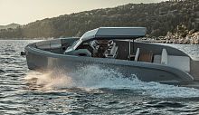 Electric runabout Escape 30outboardinboarddiesel