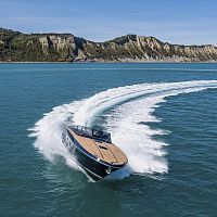 Inboard express cruiser 45RStwin-engineopendual-console