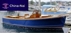 Inboard cabin cruiser 28 PICNIC LAUNCHopenclassic