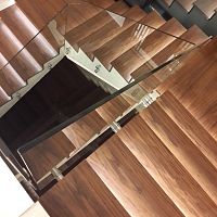 Half-turn staircase wooden stepwooden framefor commercial buildings